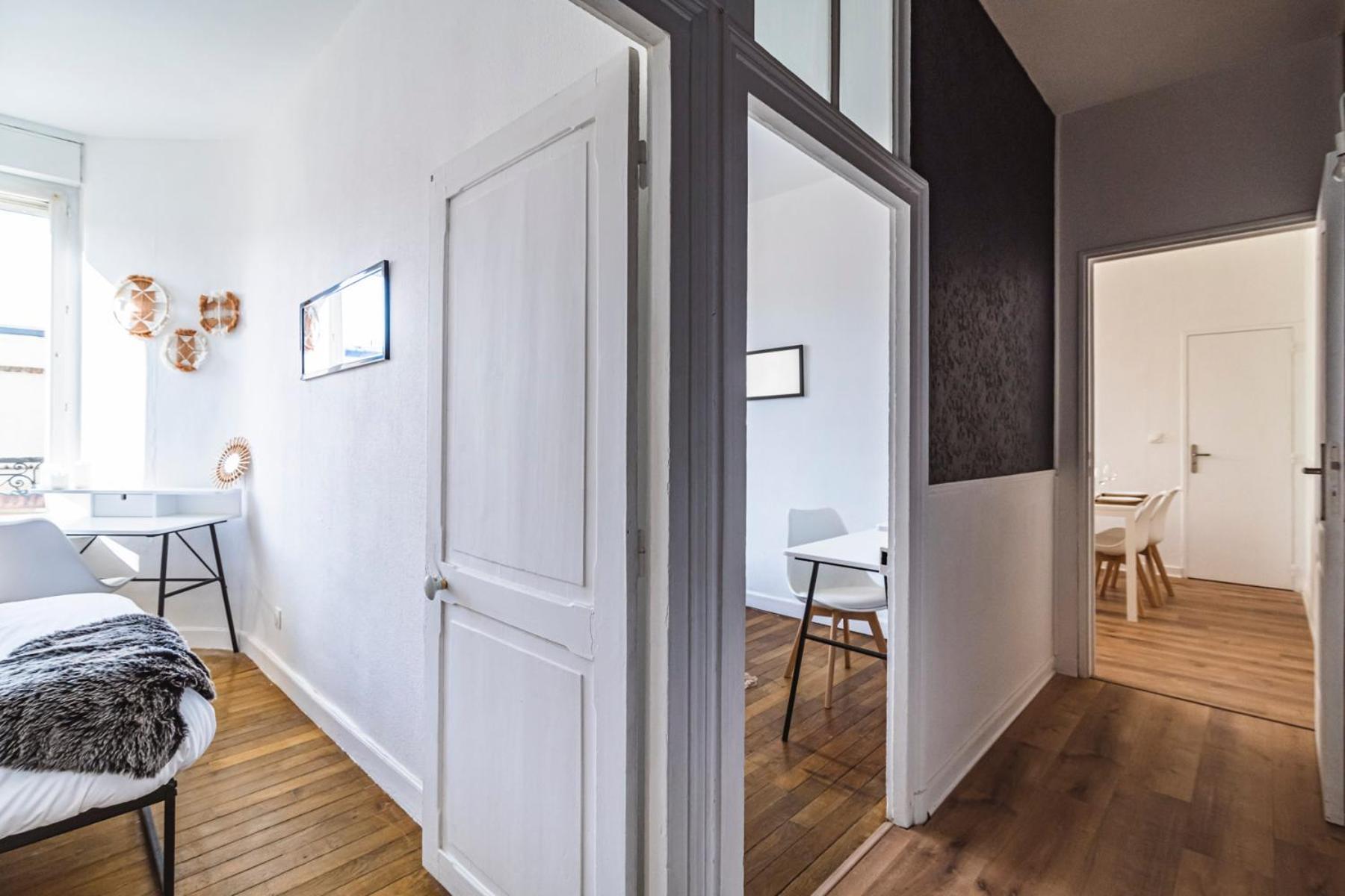 Le Cosy - Charmant 2 Chambres - Hyper Centre Reims Exterior foto